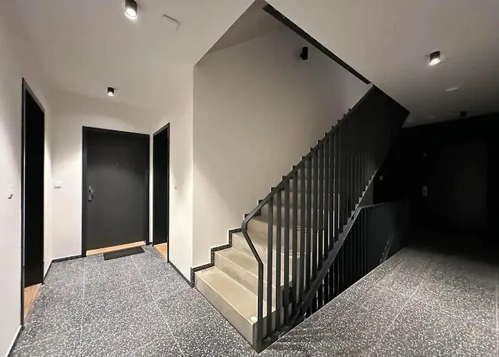 Real Living By Refa Karlin 406 Apartamento Praga